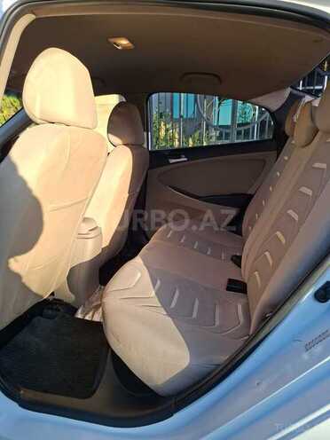 Hyundai Accent 2016, 229,170 km - 1.6 l - Balakən