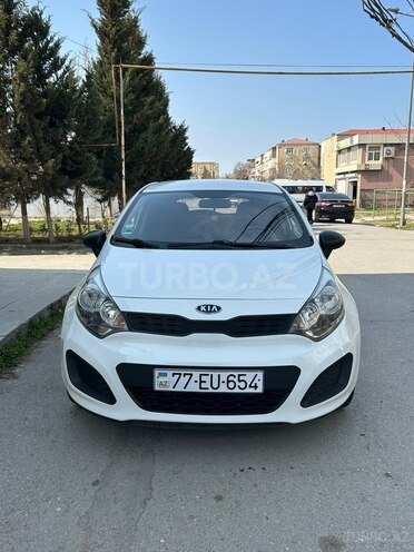 Kia Rio-1