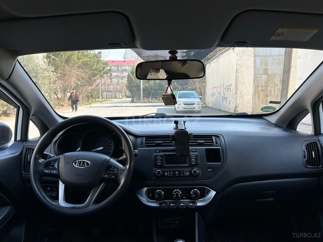 Kia Rio-6