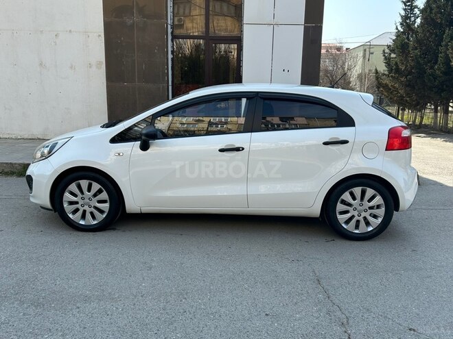 Kia Rio-3