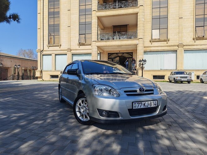 Toyota Corolla 2006, 226,000 km - 1.4 l - Bakı