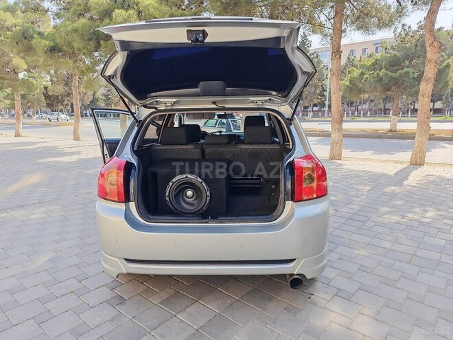 Toyota Corolla 2006, 226,000 km - 1.4 l - Bakı