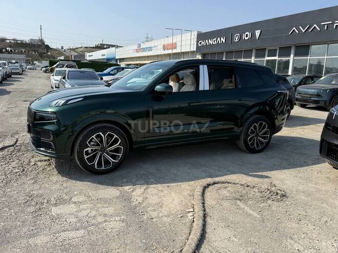 Lynk & Co 09-3