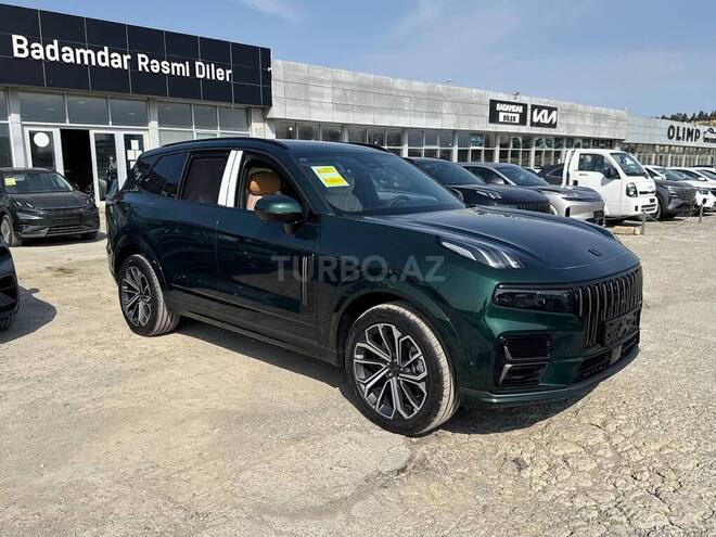 Lynk & Co 09-4