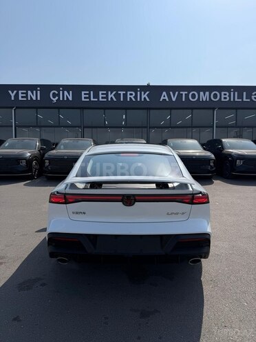 Changan Uni-V-8