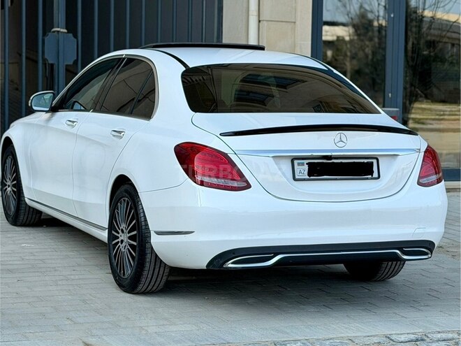 Mercedes C 220 d 2016, 184,987 km - 2.1 l - Bakı