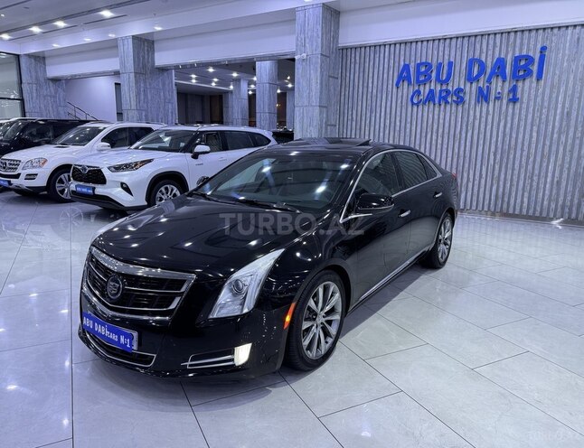 Cadillac XTS-1