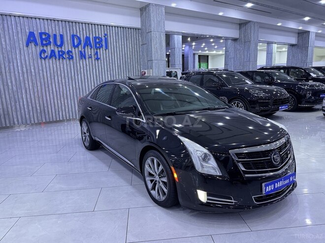 Cadillac XTS-3