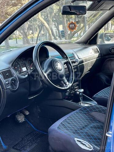 Volkswagen Golf 2003, 327,000 km - 2.0 l - Bakı