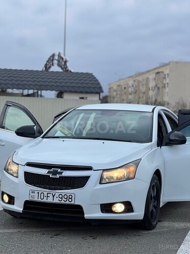 Chevrolet Cruze-1