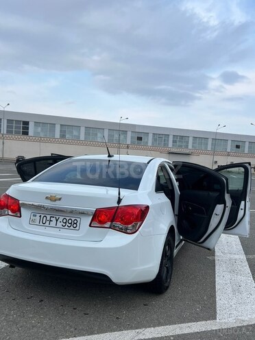 Chevrolet Cruze-2