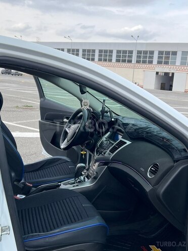 Chevrolet Cruze-3