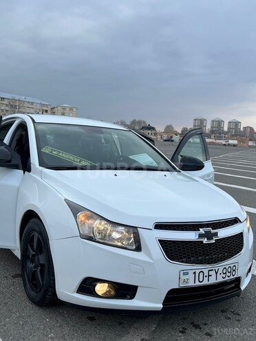 Chevrolet Cruze-15