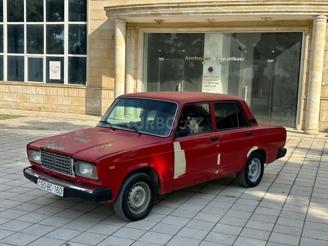 LADA (VAZ) 2107 1995, 250,000 km - 1.6 л - Salyan