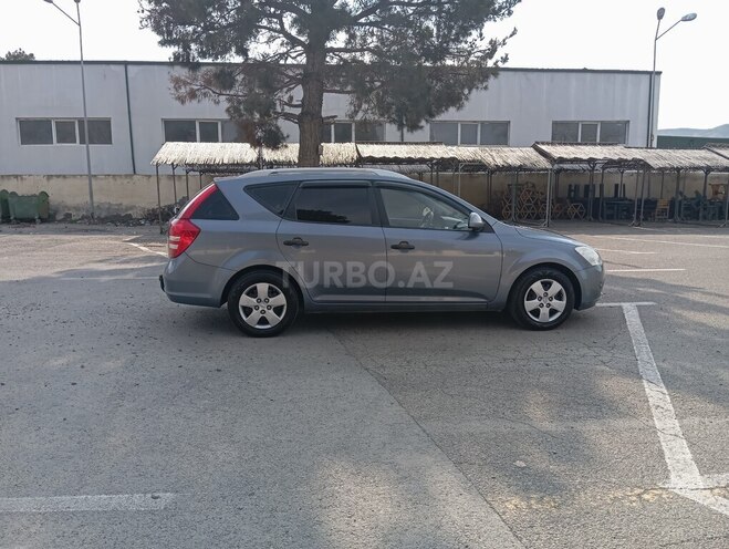 Kia  2009, 242,000 km - 1.4 l - Mingəçevir