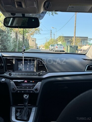 Hyundai Elantra 2017, 112,654 km - 2.0 л - Bakı