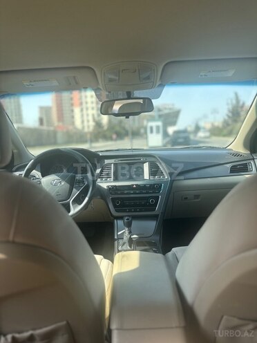 Hyundai Sonata-7