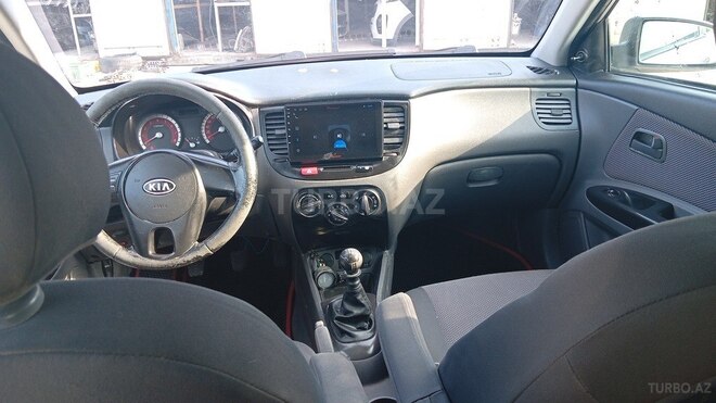 Kia Rio 2010, 328,000 km - 1.4 l - Bakı
