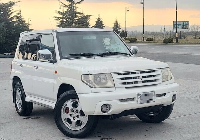 Mitsubishi Pajero io 2001, 236,873 km - 2.0 l - Qəbələ