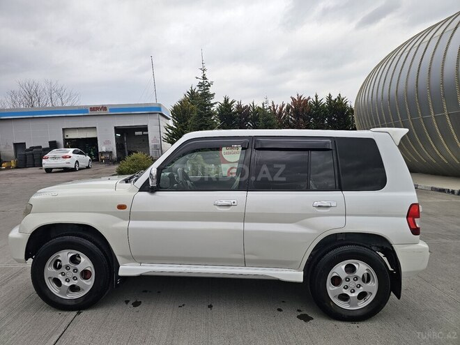Mitsubishi Pajero io 2001, 236,873 km - 2.0 l - Qəbələ