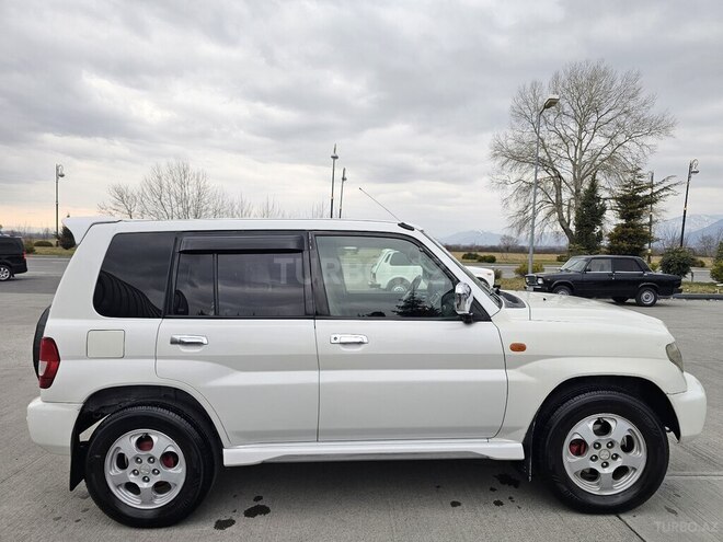 Mitsubishi Pajero io 2001, 236,873 km - 2.0 l - Qəbələ