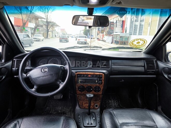 Opel Vectra 1996, 258,460 km - 1.8 l - Balakən