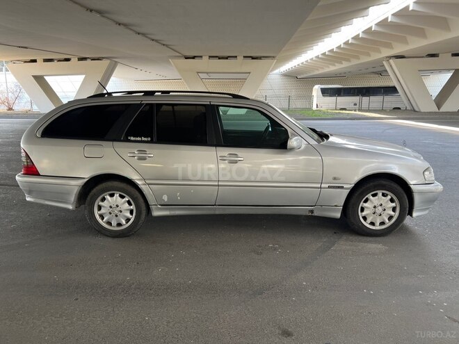 Mercedes C 220 2000, 344,000 km - 2.2 l - Bakı