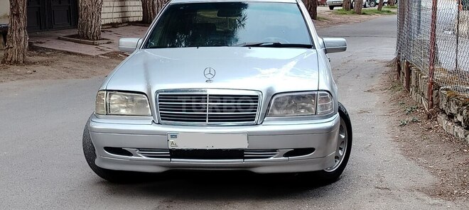 Mercedes C 180-1