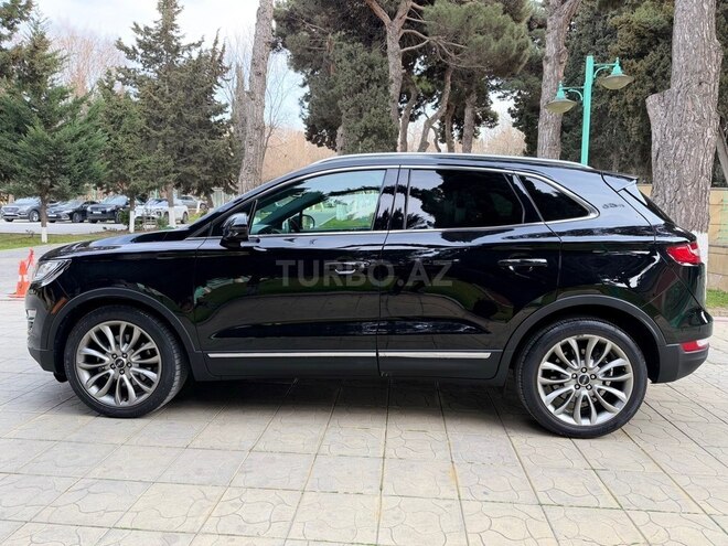 Lincoln MKC-8