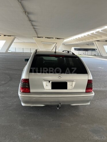 Mercedes C 220 2000, 344,000 km - 2.2 l - Bakı