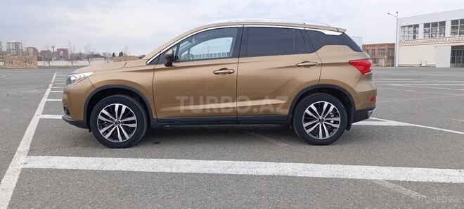 GAC Trumpchi GS4-4
