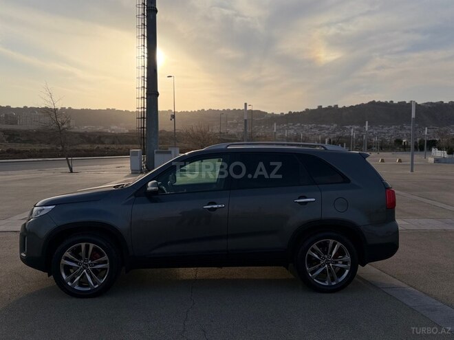 Kia Sorento-3