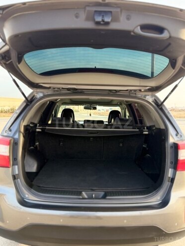 Kia Sorento-13