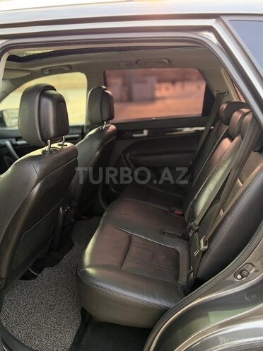 Kia Sorento-7