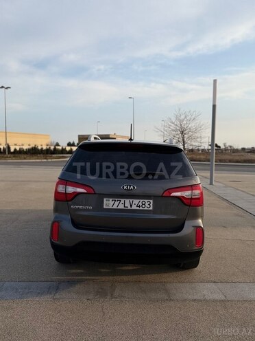 Kia Sorento-4