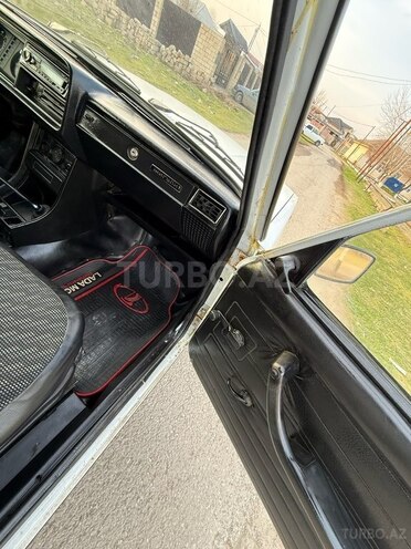 LADA (VAZ) 2107 2008, 547,896 km - 1.7 l - Salyan
