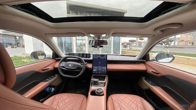 Changan Qiyuan A05 2024, 62,000 km - 1.5 л - Bakı
