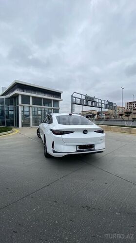 Changan Qiyuan A05 2024, 62,000 km - 1.5 л - Bakı