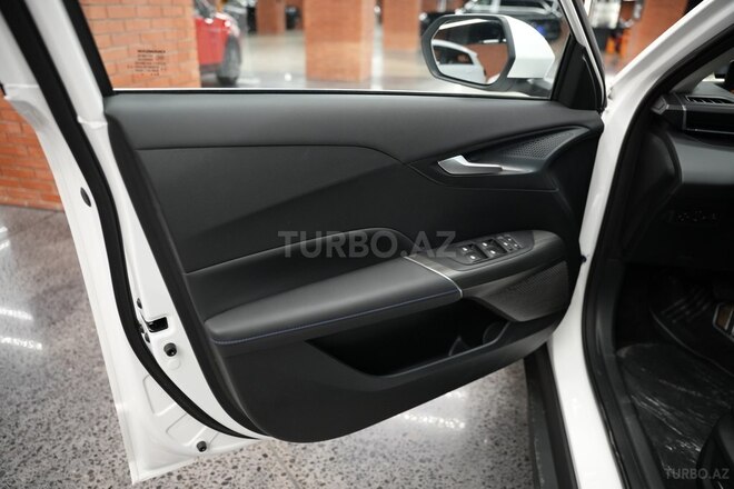 Changan Eado-5