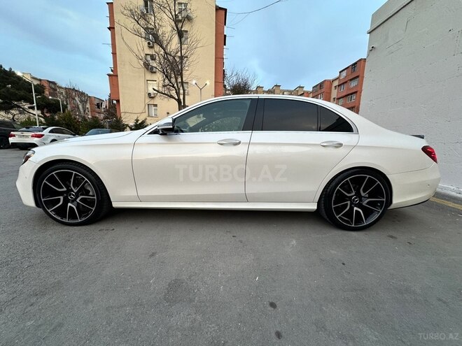 Mercedes E 300-2