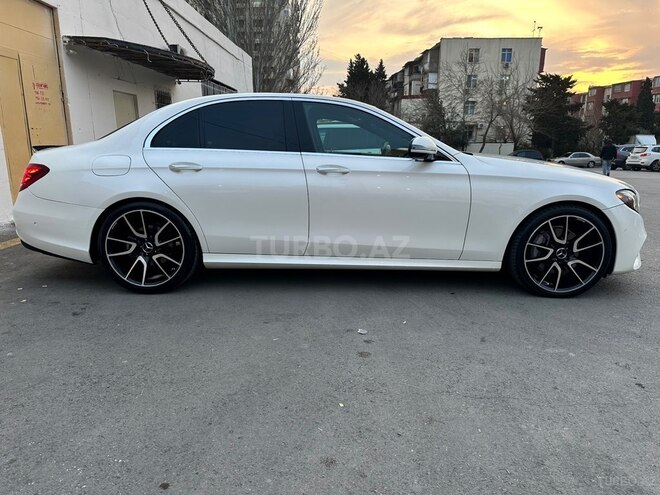 Mercedes E 300-3