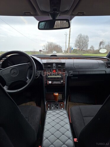 Mercedes C 240 1998, 276,571 km - 2.4 л - Bərdə