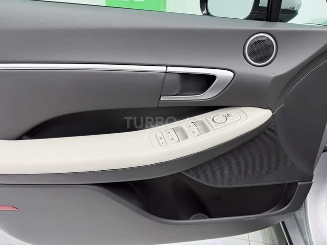 Hyundai Sonata 2025, 29,600 km - 2.0 l - Bakı