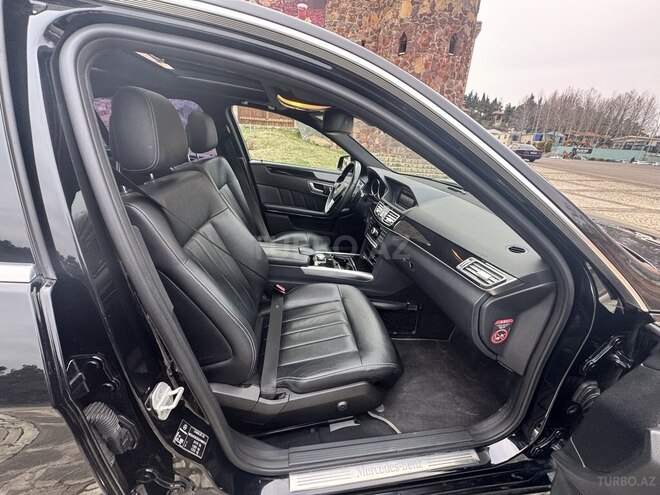 Mercedes E 250 4MATIC-6