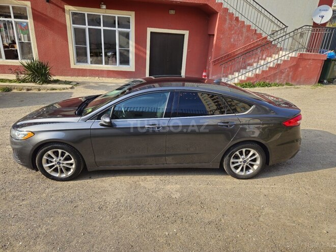 Ford Fusion (North America)-12