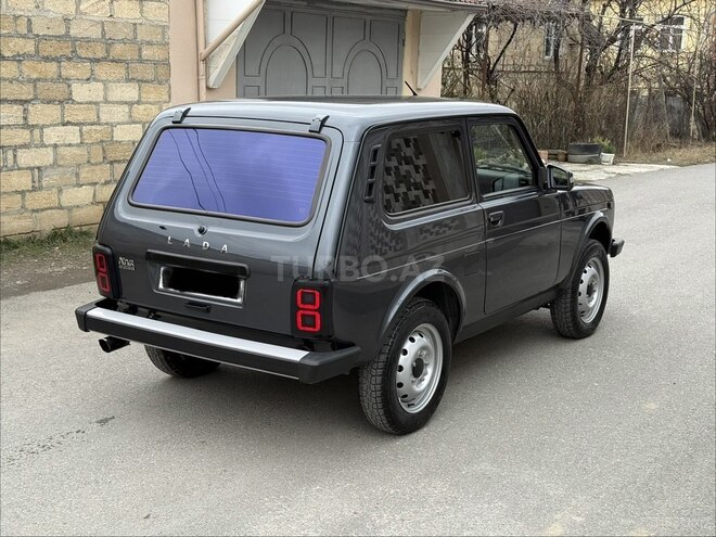 LADA (VAZ) Niva 2021, 60,800 km - 1.7 l - Quba