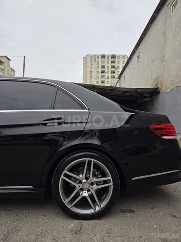 Mercedes E 220 2014, 263,000 km - 2.1 l - Bakı