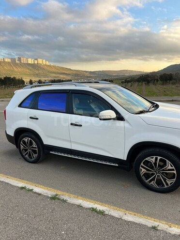 Kia Sorento-10