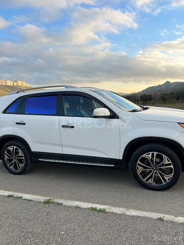 Kia Sorento-11