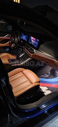 BMW i4-13